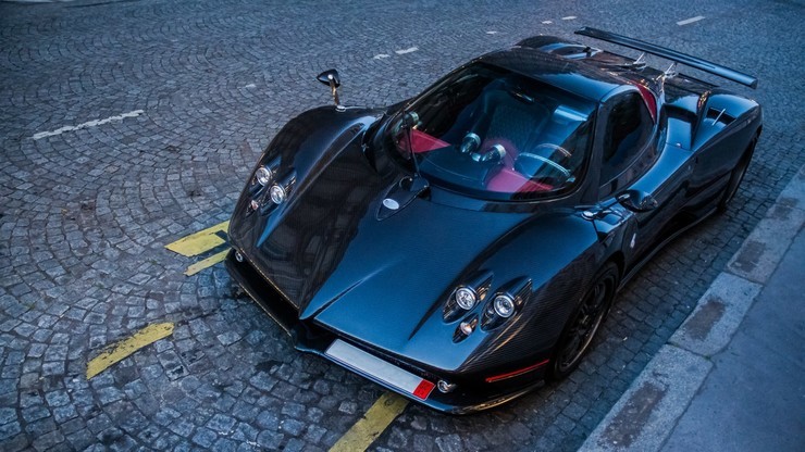 安卓帕加尼 zonda 唯美 超跑手机壁纸