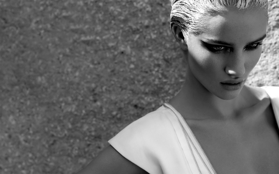 罗茜 汉丁顿 惠特莉,罗茜汉丁顿惠特莉办公室